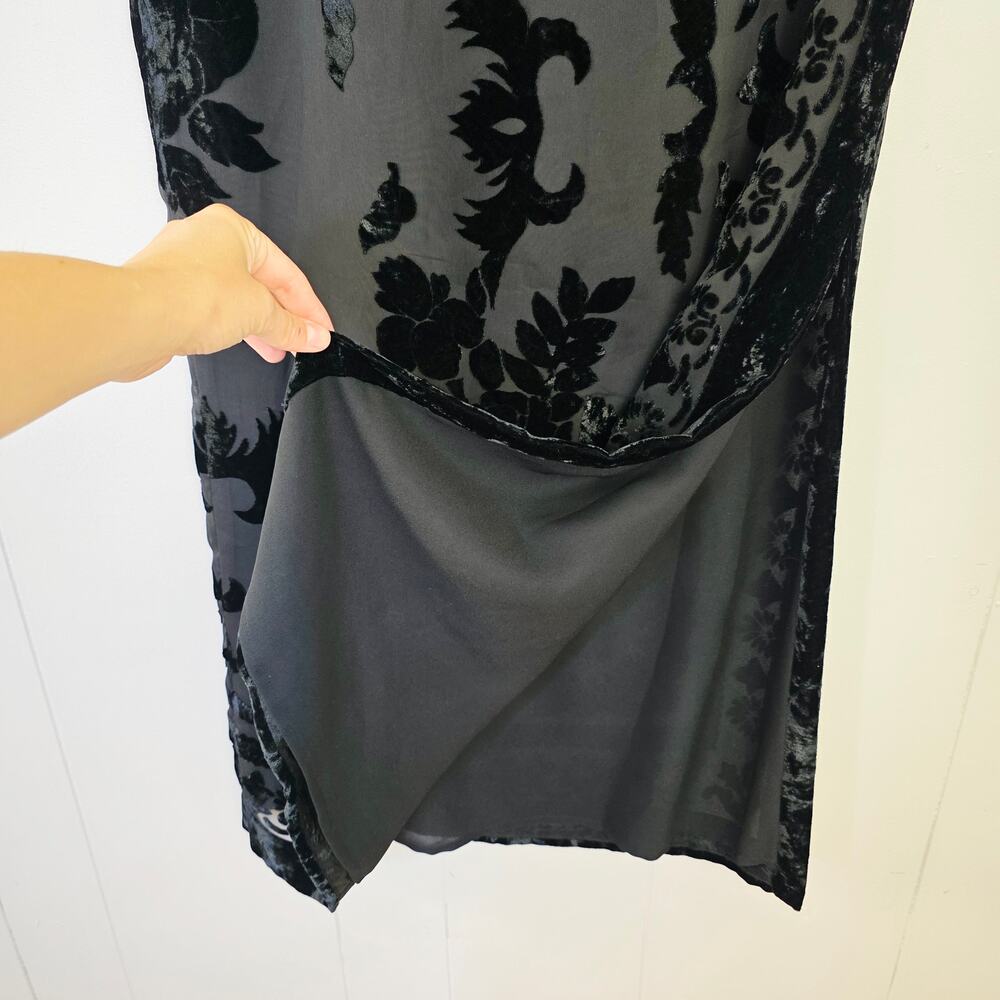 Liz Claiborne Black Velvet Burnout Floral Midi Skirt - Picture 9 of 12